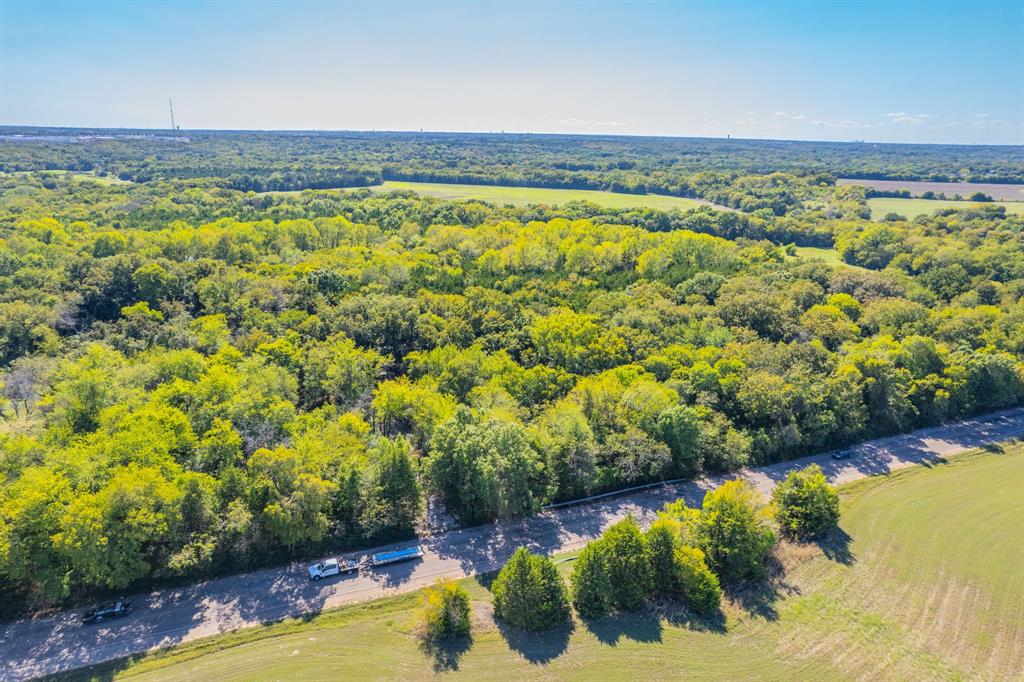 660 W Beltline Road, Lancaster, TX 75146