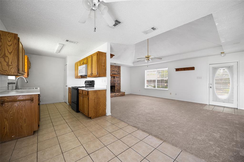 118 Windsor Drive, Wylie, TX 75098 118 Windsor Drive, Wylie, TX 75098