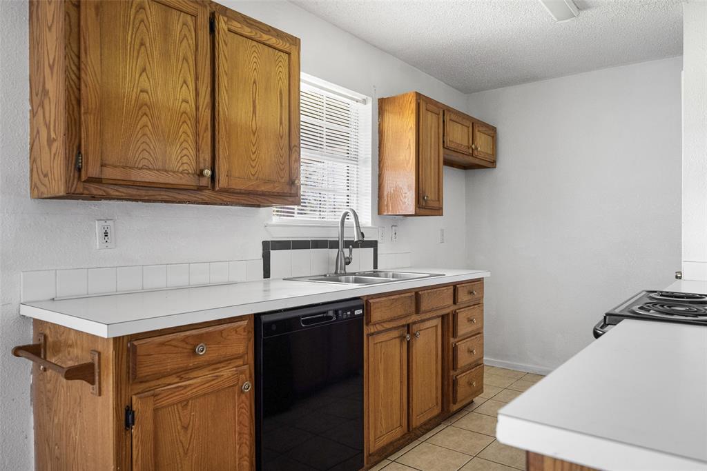 118 Windsor Drive, Wylie, TX 75098 118 Windsor Drive, Wylie, TX 75098