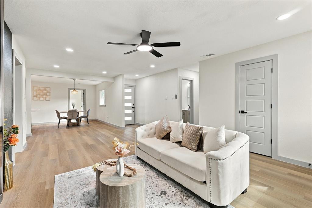 737 Blueberry Lane, Grand Prairie, TX 75052