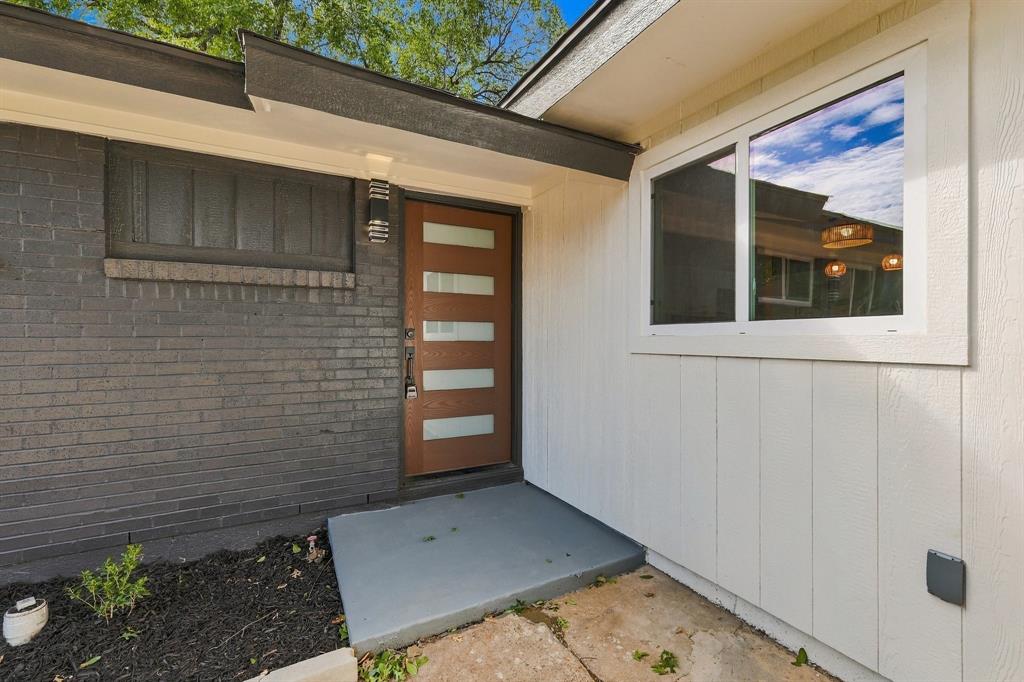 737 Blueberry Lane, Grand Prairie, TX 75052