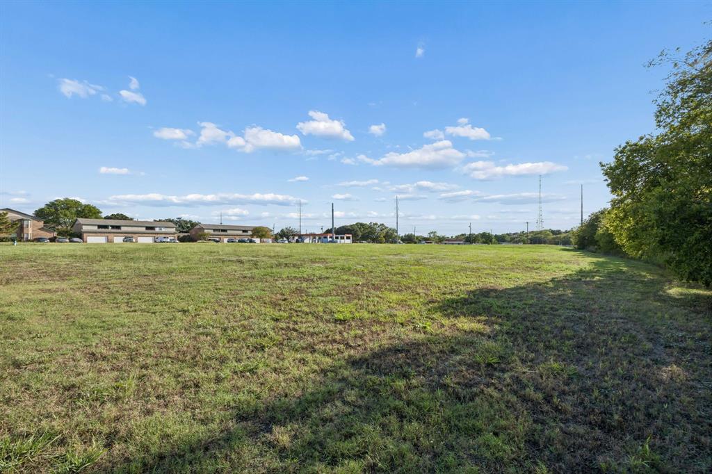 1185 Rowlett Road, Garland, TX 75043