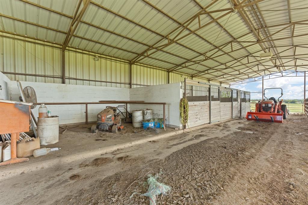 9301 Cr-1127, Godley, TX 76044
