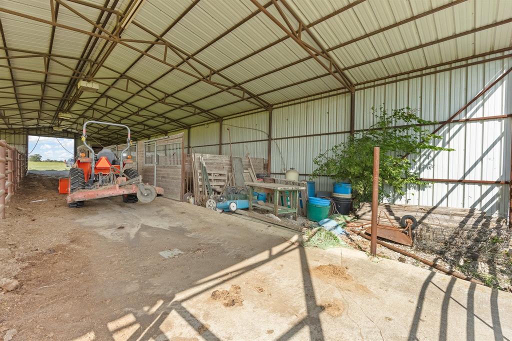 9301 Cr-1127, Godley, TX 76044