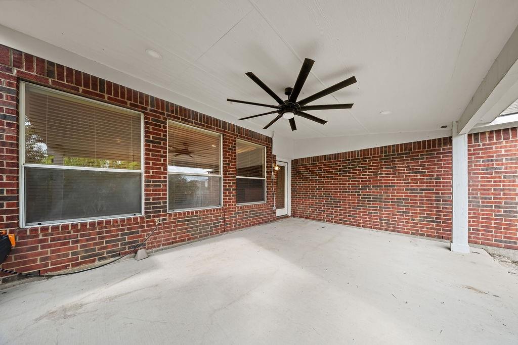 2215 Elm Falls Place, Mesquite, TX 75181