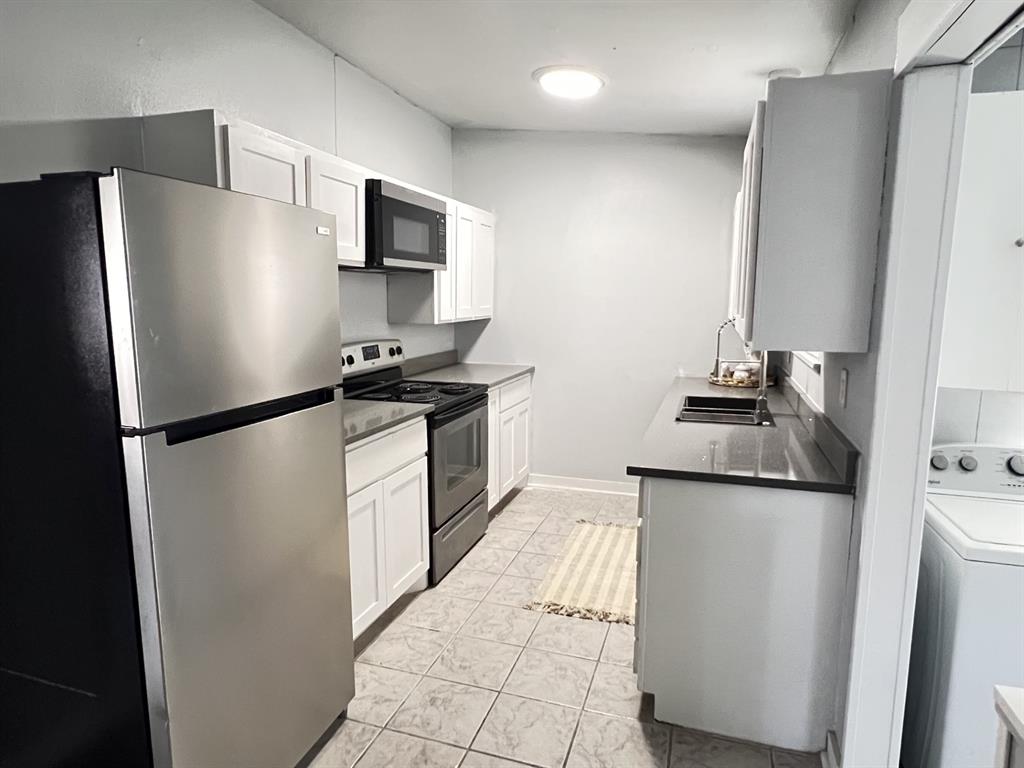 2532 Loy Lake Road, Denison, TX 75020 2532 Loy Lake Road, Denison, TX 75020