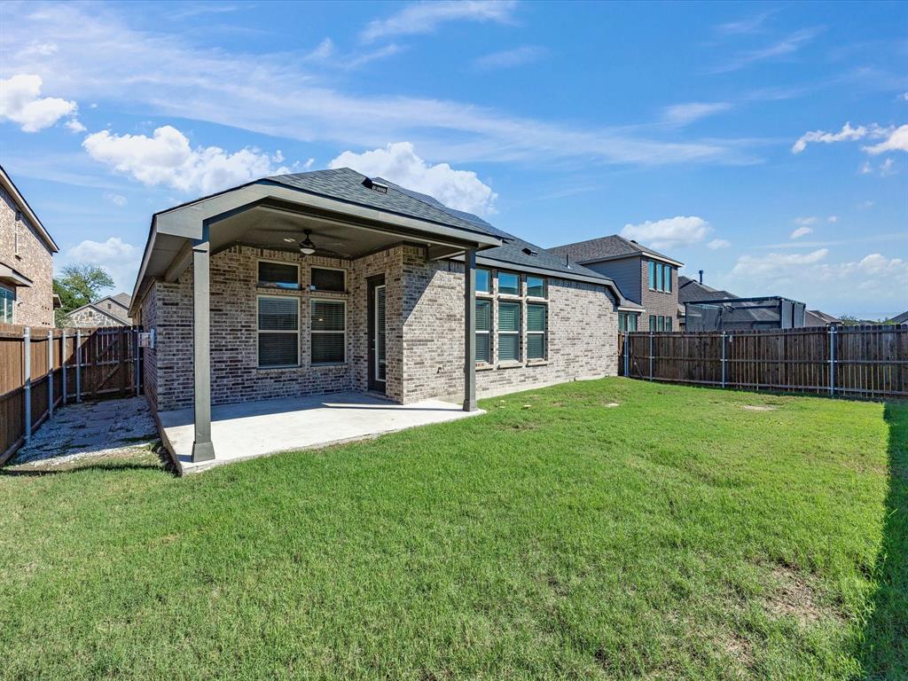2810 Willow Lane, Melissa, TX 75454