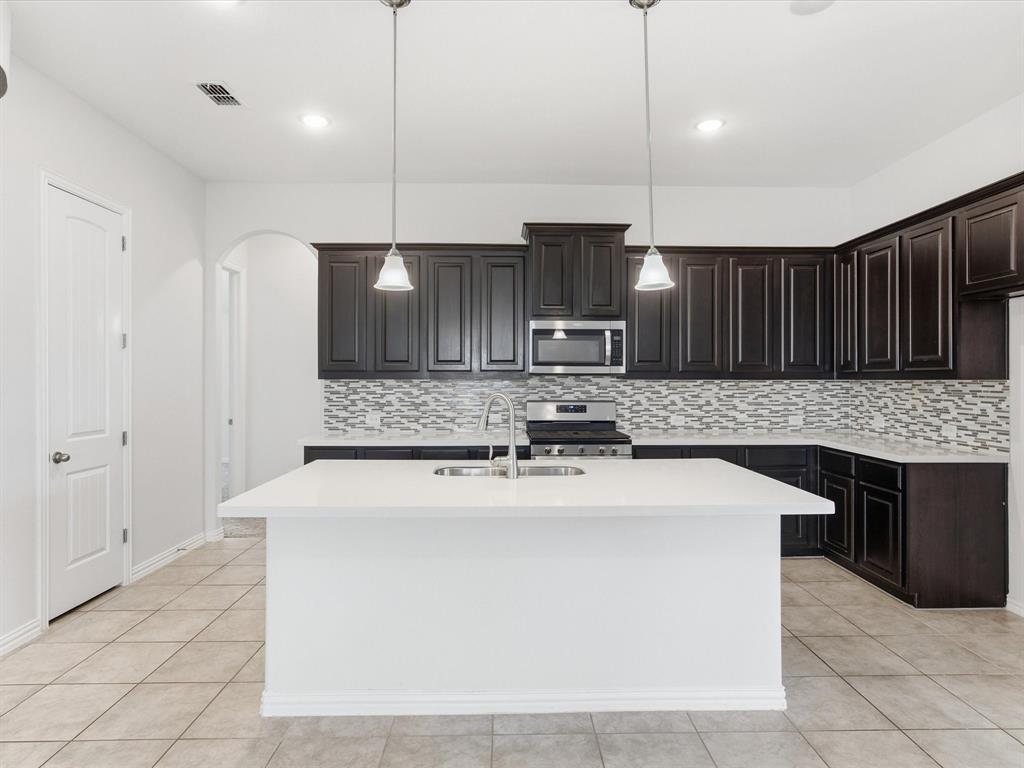 2810 Willow Lane, Melissa, TX 75454
