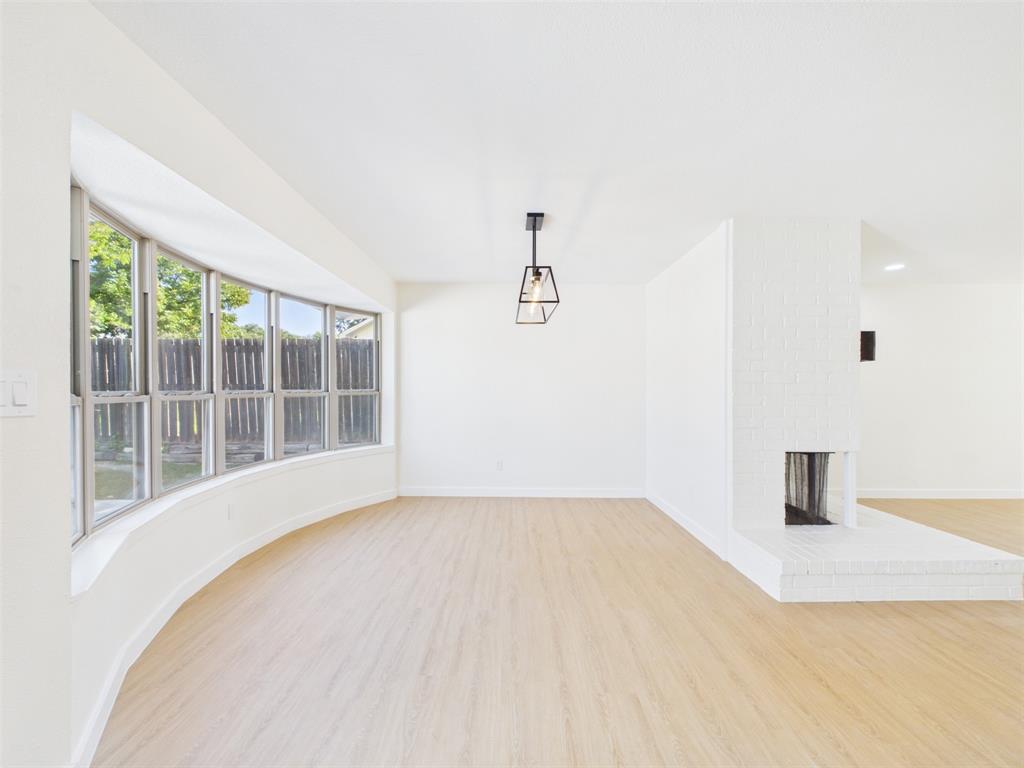 10835 Hayfield, Dallas, TX 75238