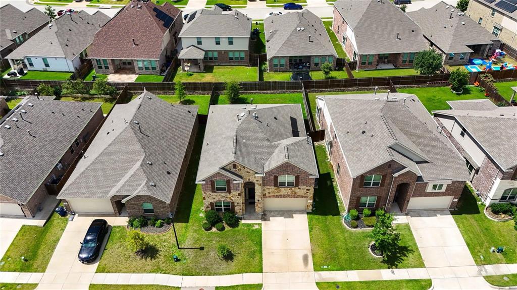 817 Black Hawk Drive, Princeton, TX 75407
