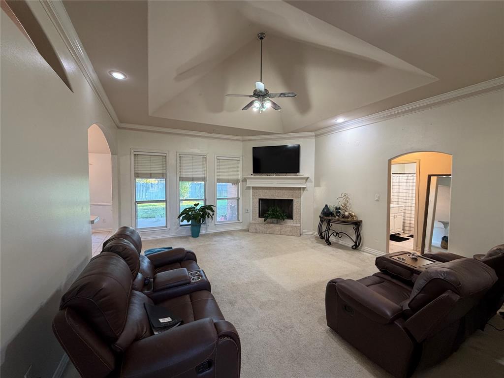 2127 Rana Park, Flint, TX 75762