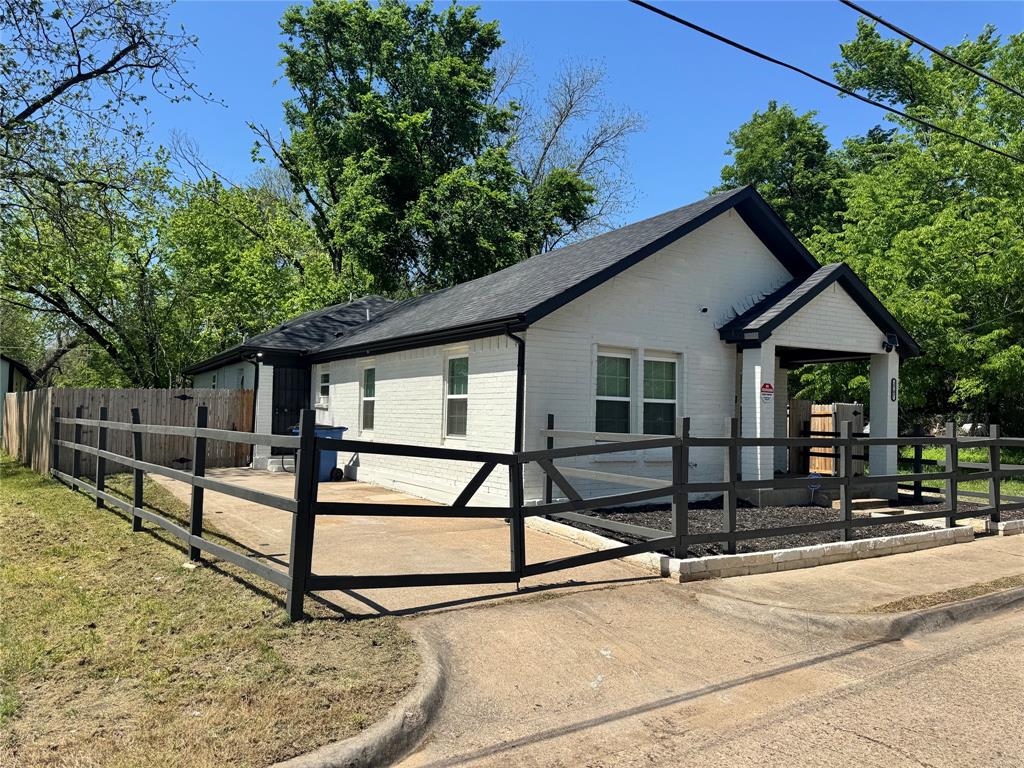 2707 Cross Street, Dallas, TX 75210 2707 Cross Street, Dallas, TX 75210