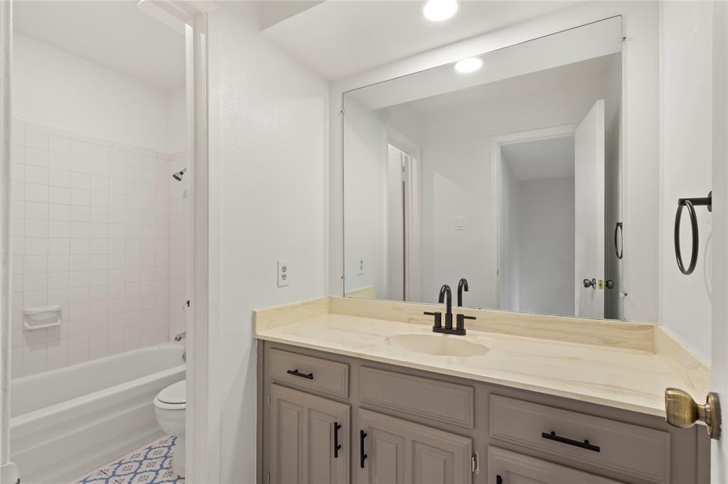 2908 Nova Drive, Garland, TX 75044