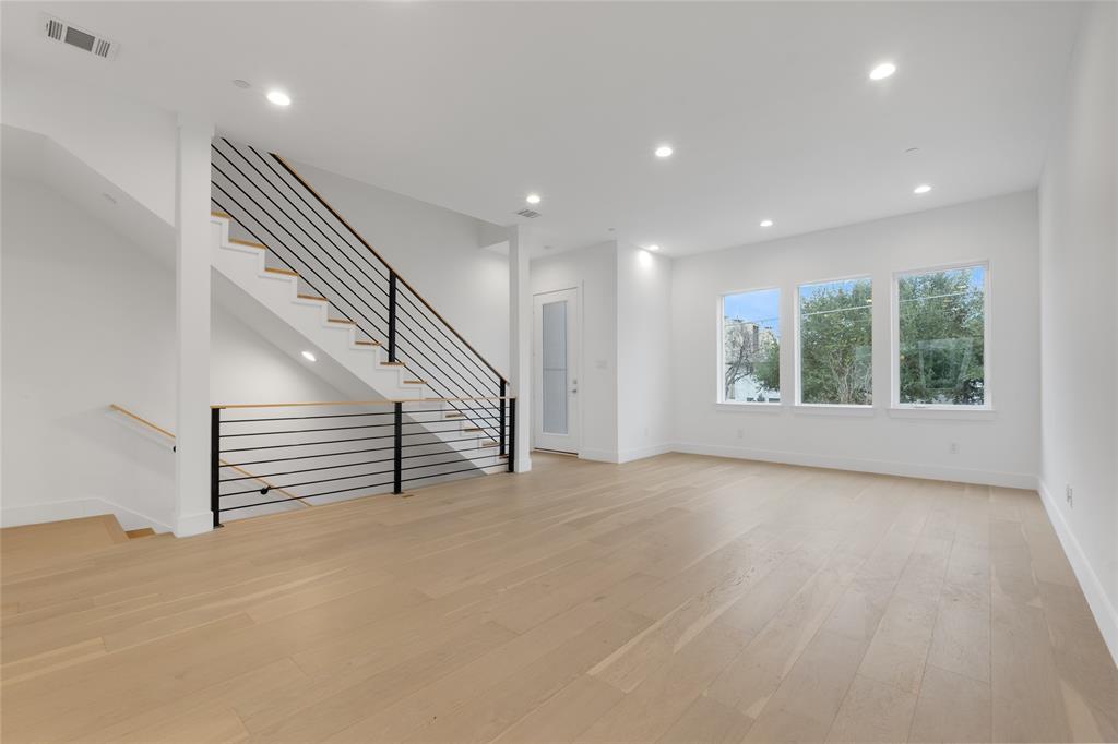 3915 N Hall Street, #101, Dallas, TX 75219