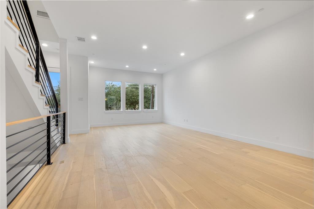 3915 N Hall Street, #101, Dallas, TX 75219