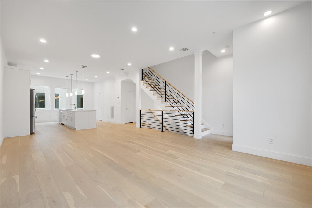 3915 N Hall Street, #101, Dallas, TX 75219
