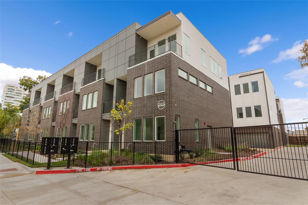 3915 N Hall Street, #302, Dallas, TX 75219