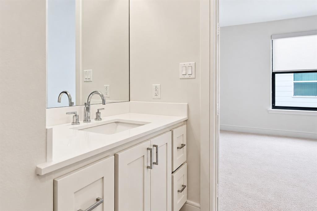 5122 Capitol Avenue, #103, Dallas, TX 75206