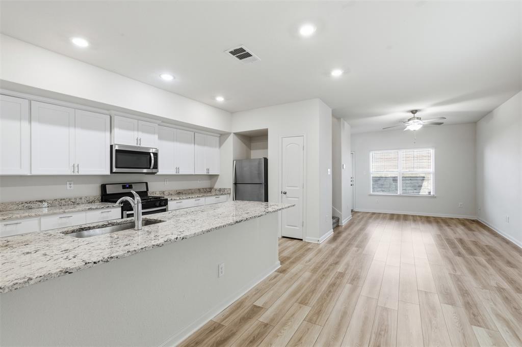 402 Marsh Lane, Princeton, TX 75407