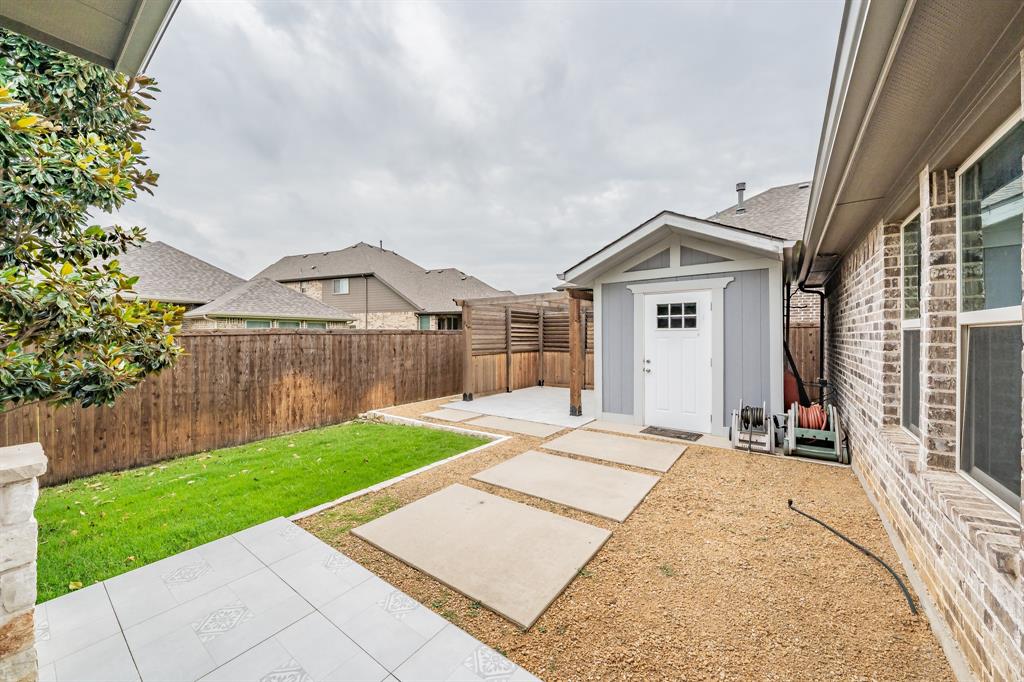 View of yard with a patio