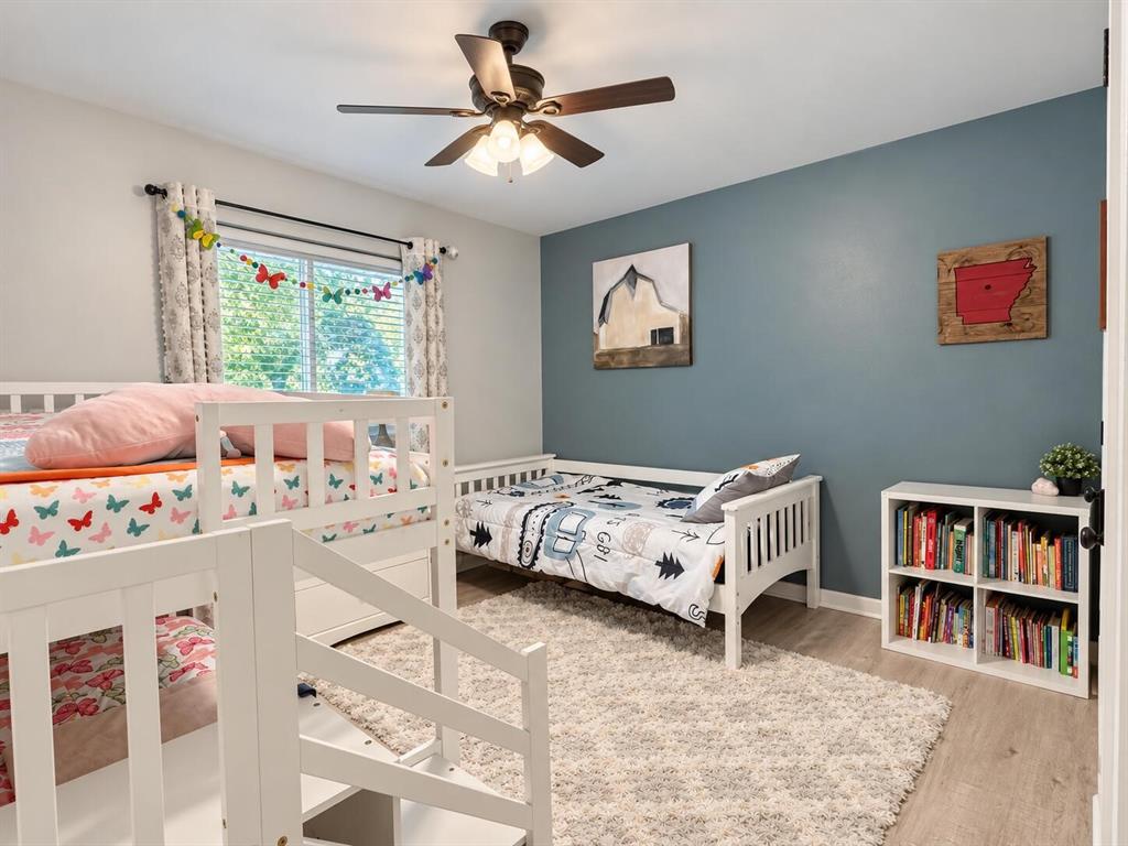 8405 Creekwood Drive, Dallas, TX 75228