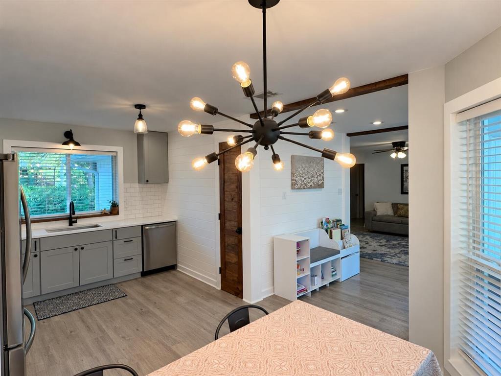8405 Creekwood Drive, Dallas, TX 75228