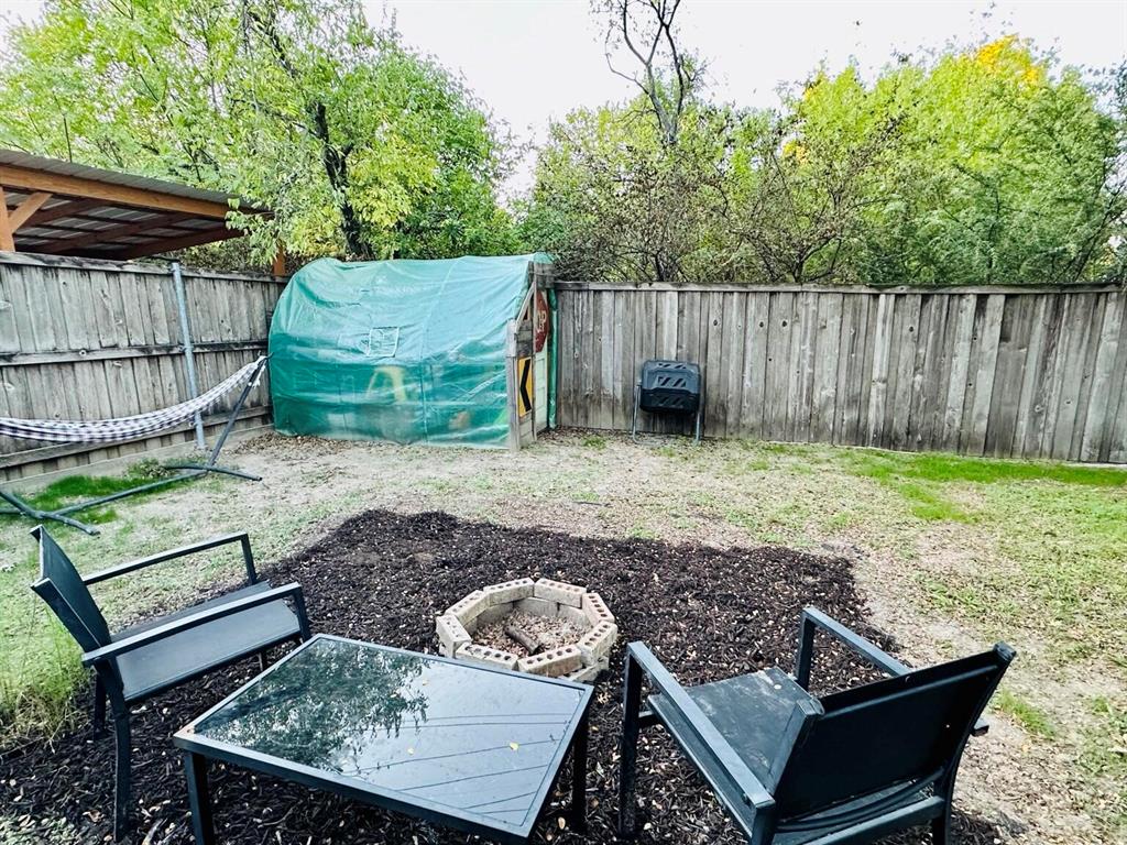 8405 Creekwood Drive, Dallas, TX 75228