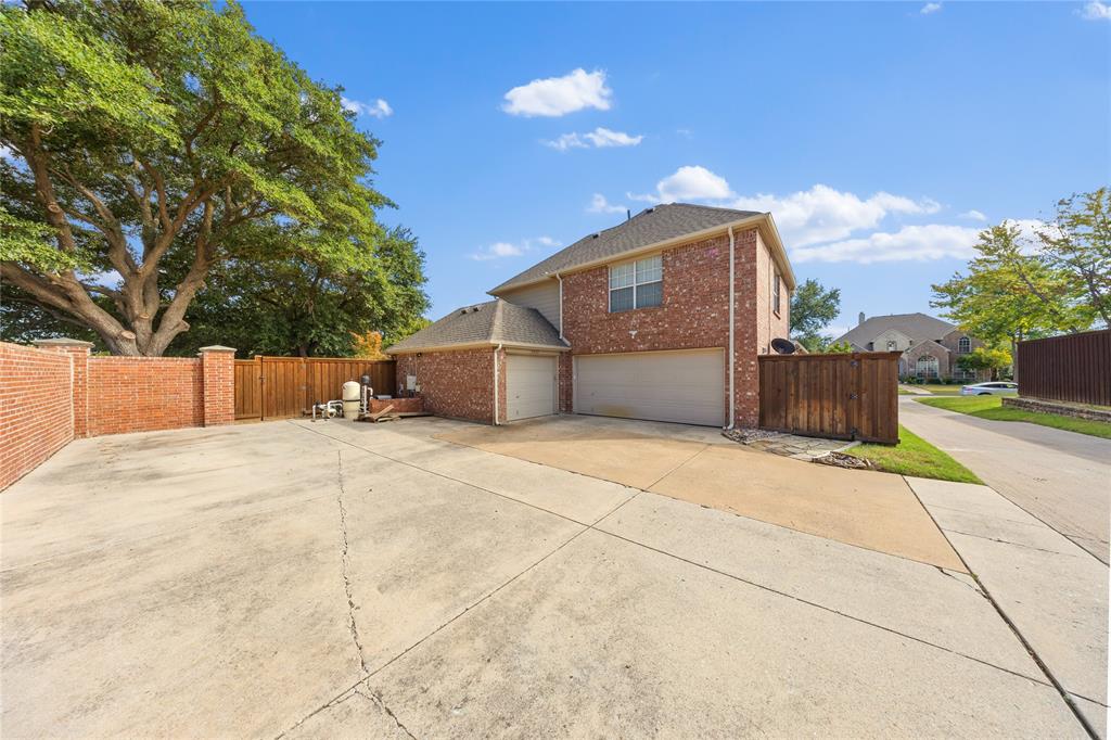 3429 Brushy Creek Drive, Plano, TX 75025 3429 Brushy Creek Drive, Plano, TX 75025