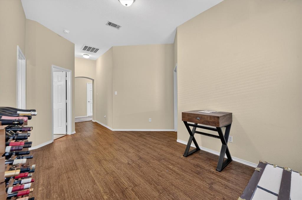 5717 Southern Hills Drive, North Richland Hills, TX 76180