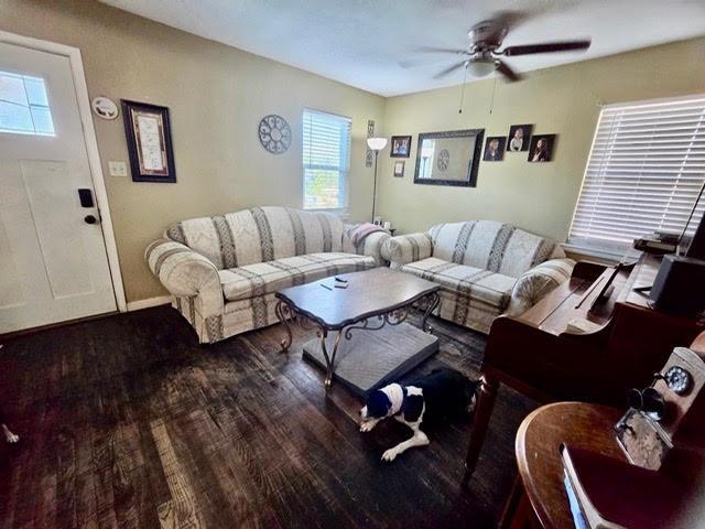 7933 Tumbleweed Trail, White Settlement, TX 76108
