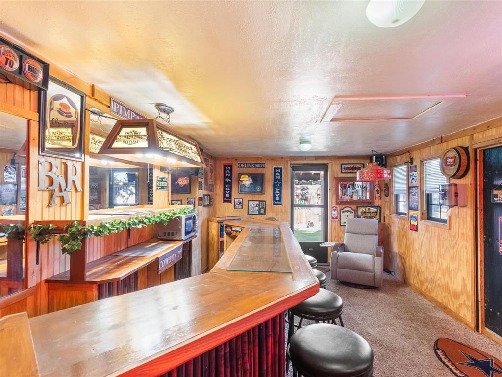 Man cave or she shed
