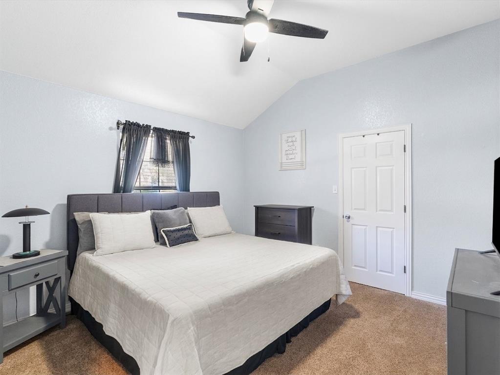 Split plan offers two secondary bedrooms and additional bath