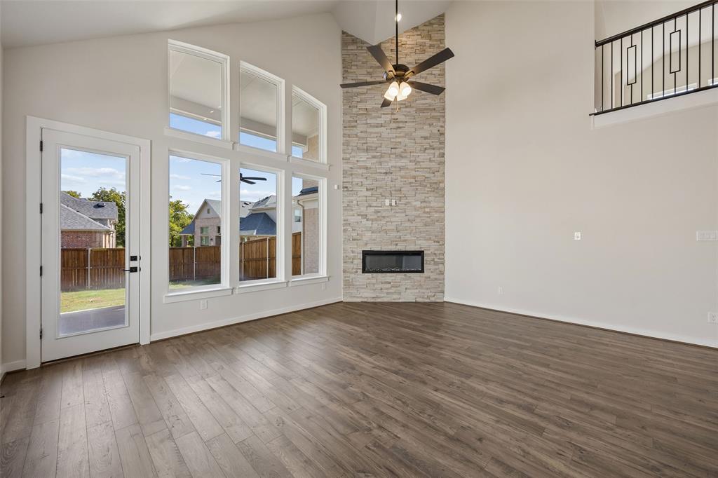 8514 Great Stone Trail, Rowlett, TX 75089