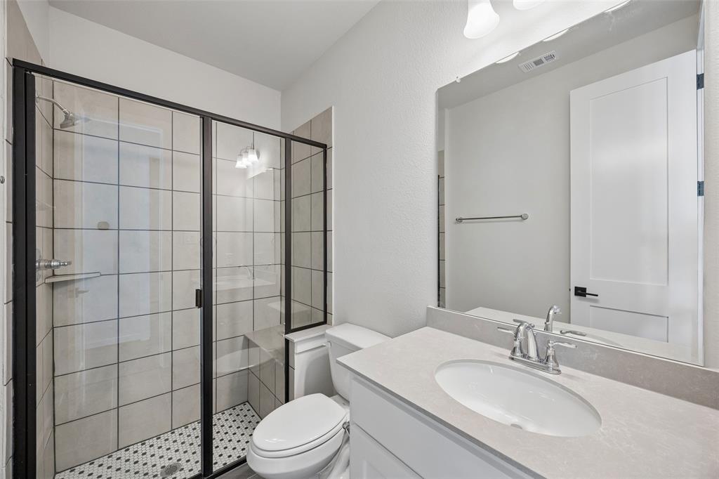 8514 Great Stone Trail, Rowlett, TX 75089