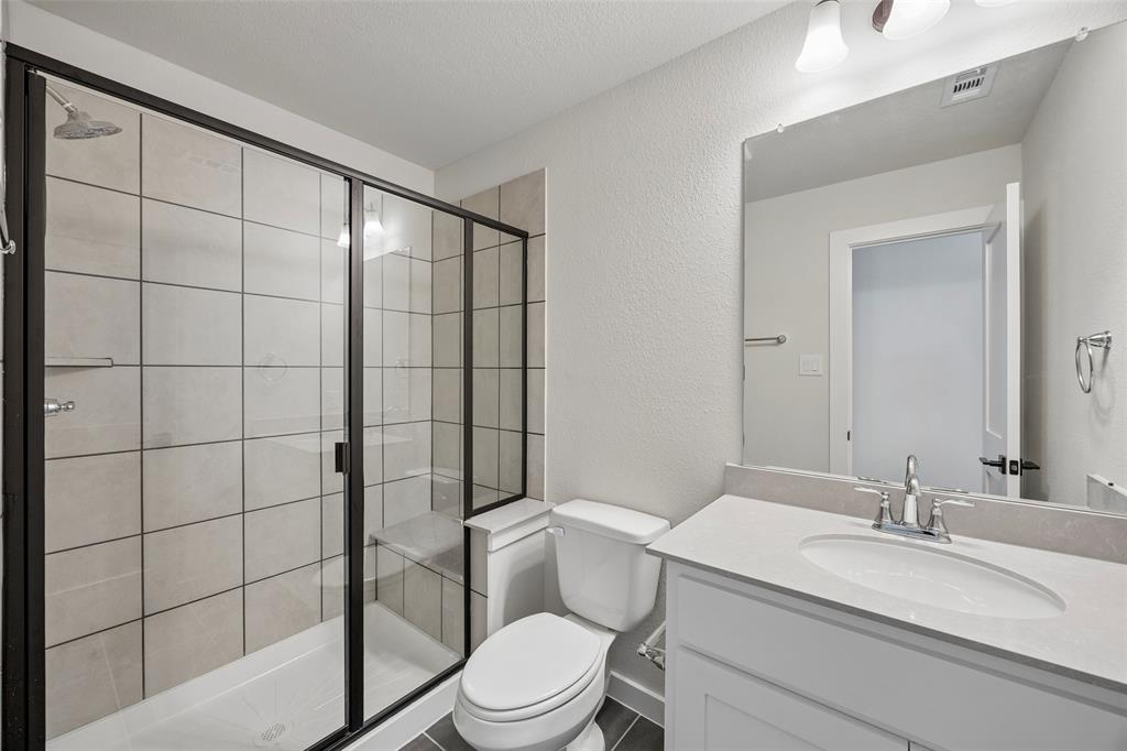8514 Great Stone Trail, Rowlett, TX 75089