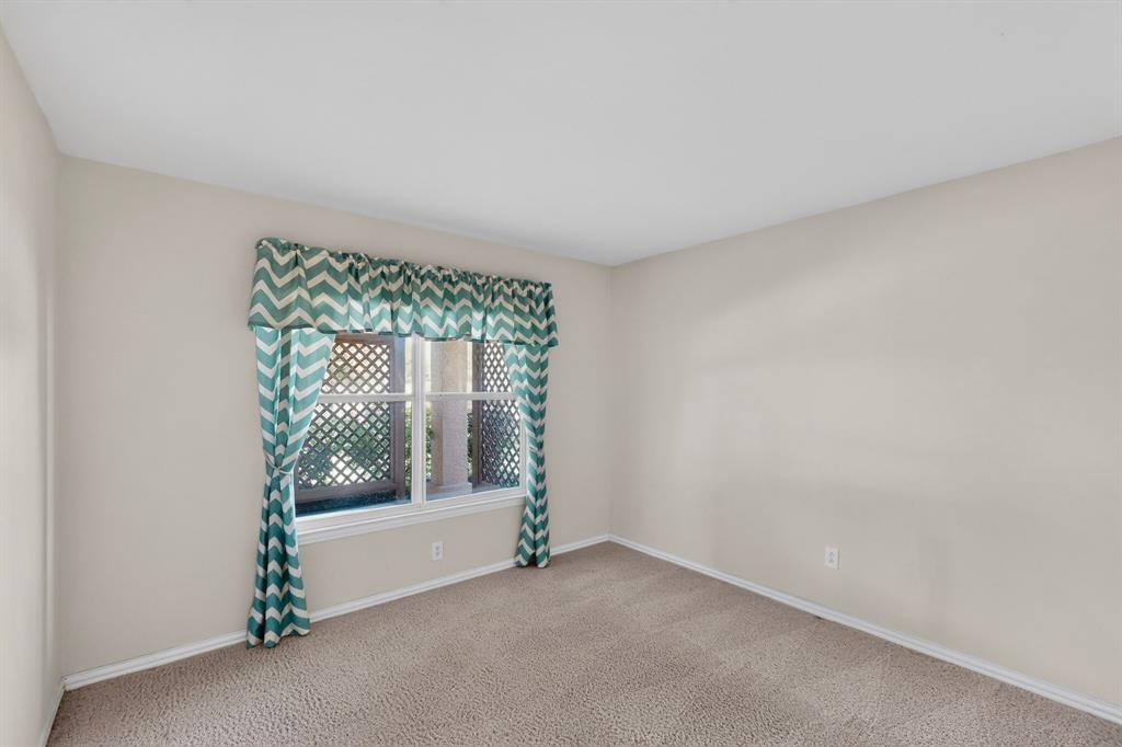 9900 Hanford Drive, Denton, TX 76207