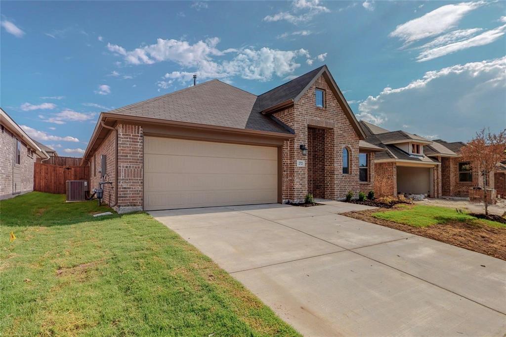 272 Tallgrass Drive, Lavon, TX 75166