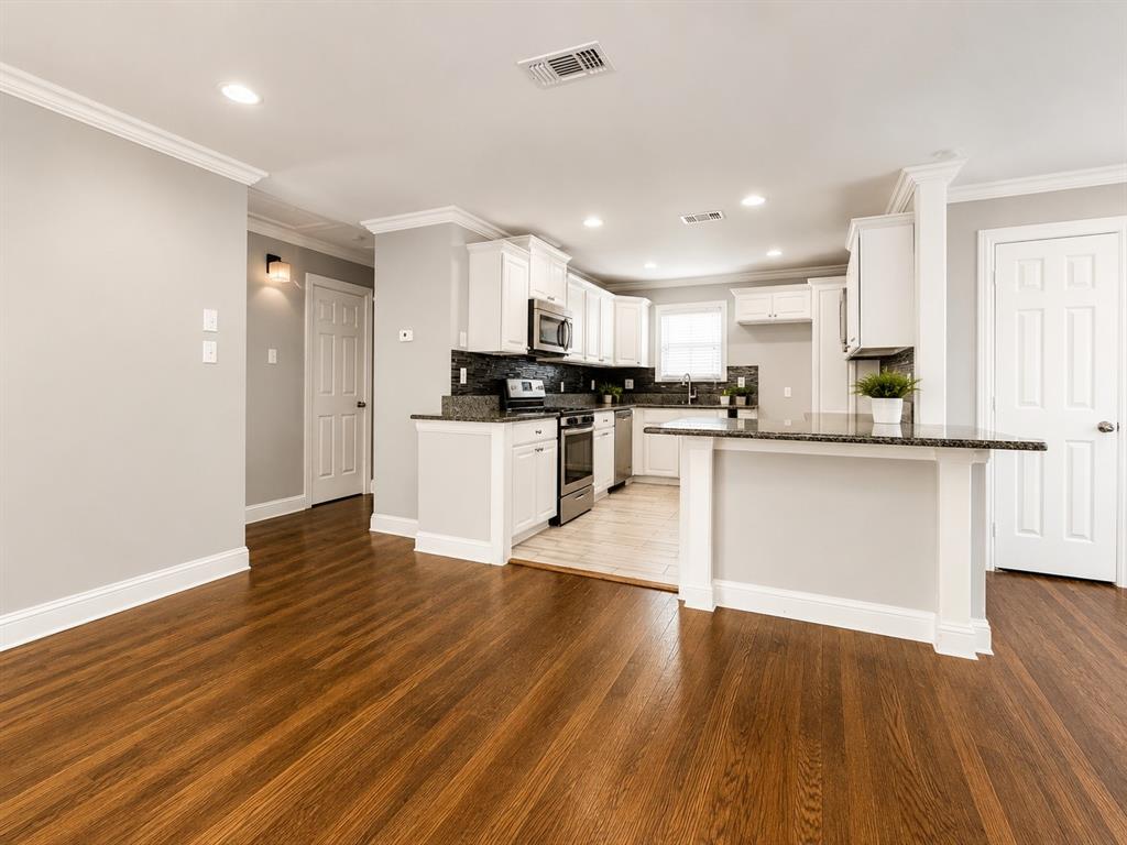 3860 Durango Drive, Dallas, TX 75220