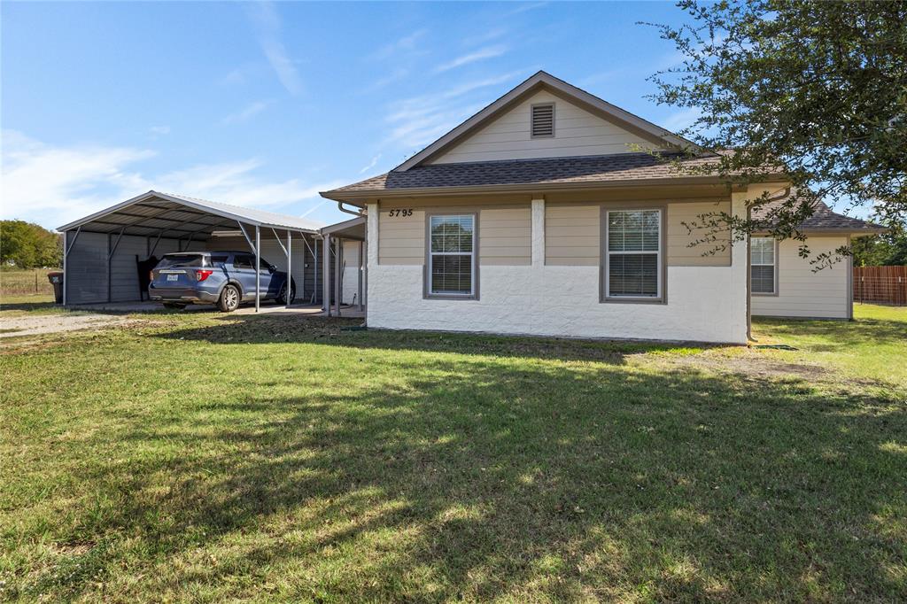 Welcome to 5795 Spillane Steet Welcome to 5795 Spillane Steet