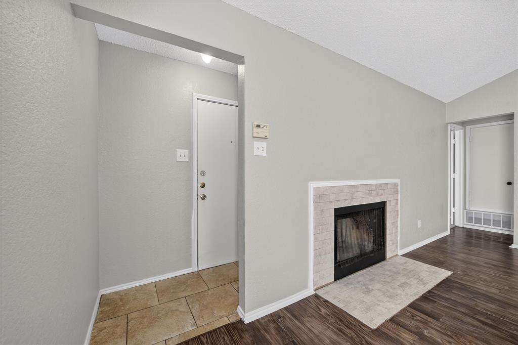 7505 Tiffany Meadows Lane, Fort Worth, TX 76140