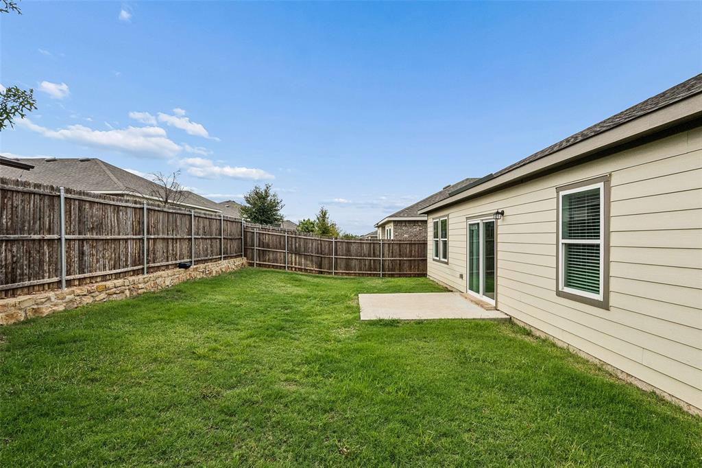 8360 Stovepipe Drive, Fort Worth, TX 76179