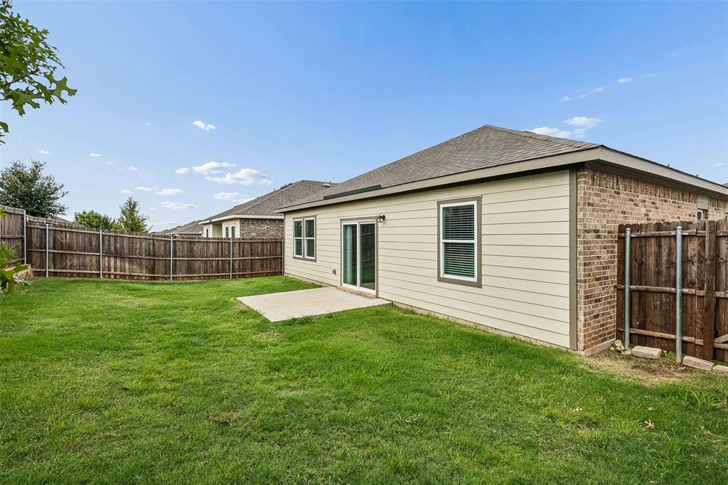 8360 Stovepipe Drive, Fort Worth, TX 76179