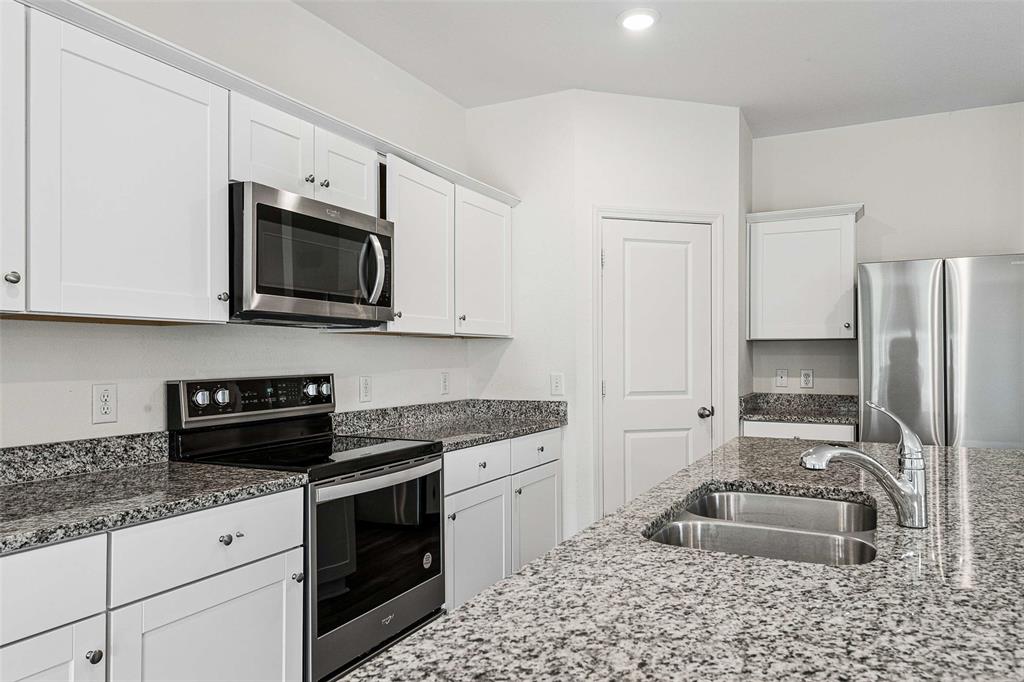 8360 Stovepipe Drive, Fort Worth, TX 76179
