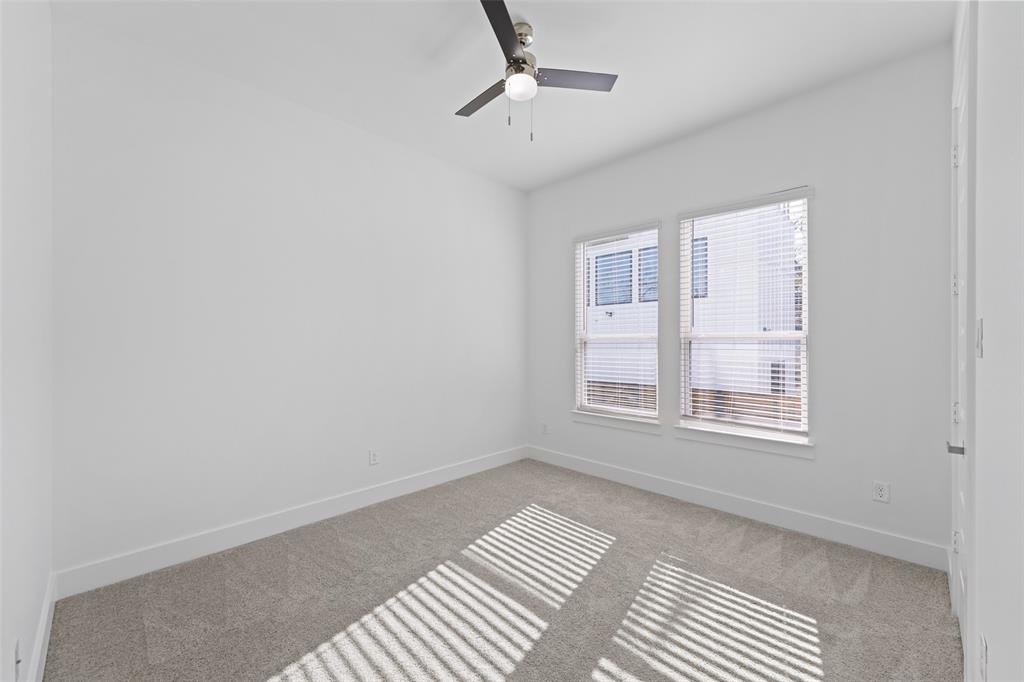1320 Compton Street, Dallas, TX 75203