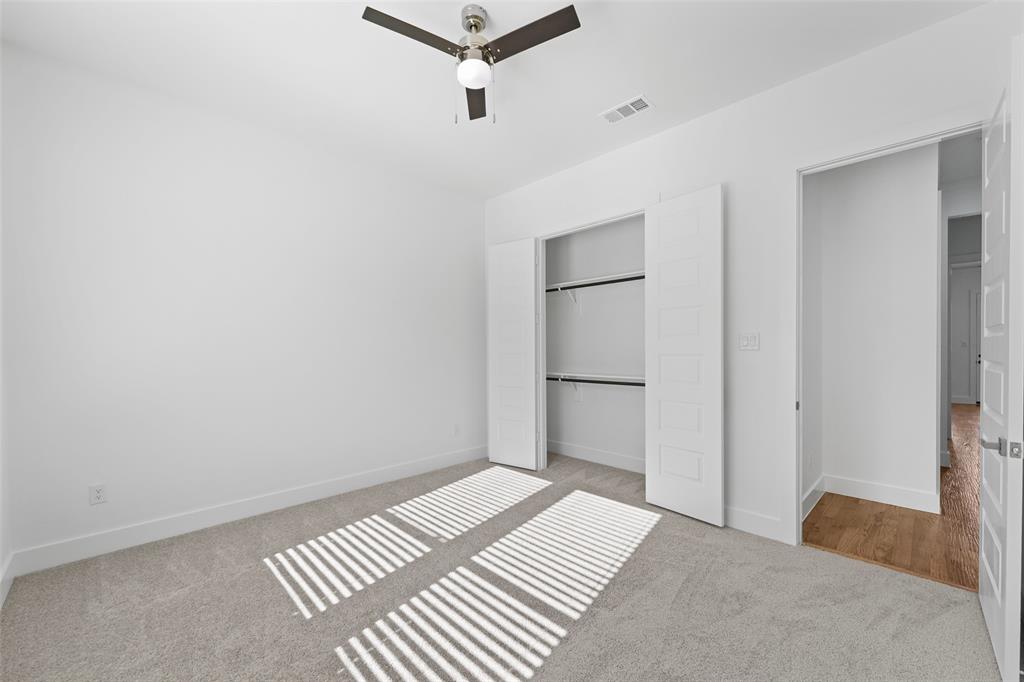 1320 Compton Street, Dallas, TX 75203