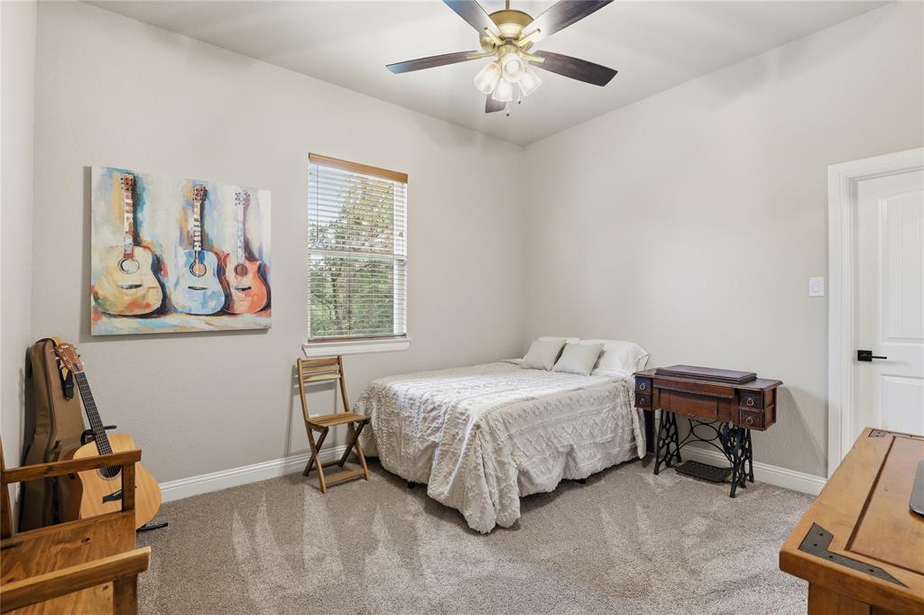 308 Constitution Court, Weatherford, TX 76088