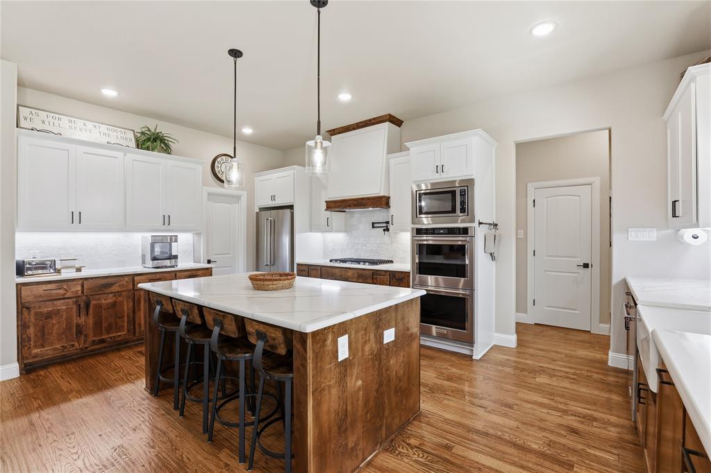 308 Constitution Court, Weatherford, TX 76088