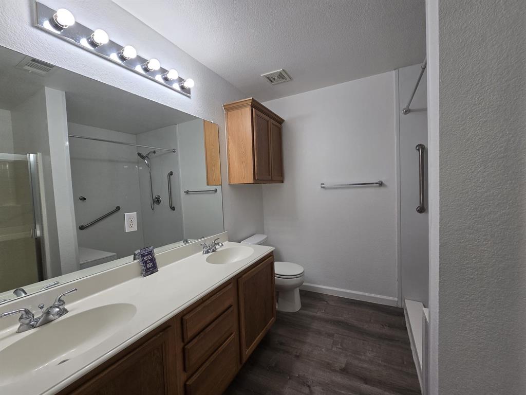108 Cherokee Drive, Forney, TX 75126