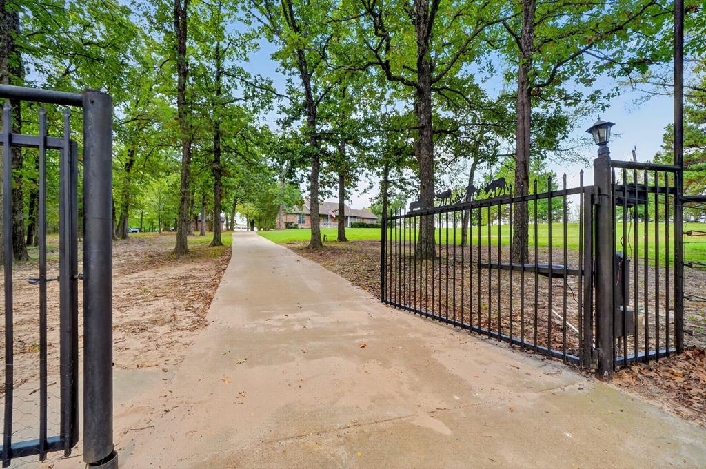 419 US Highway 175 W, Eustace, TX 75124