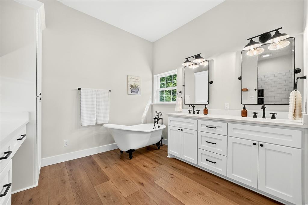 419 US Highway 175 W, Eustace, TX 75124